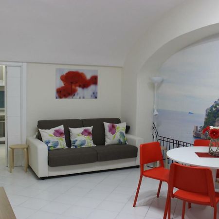 Napoli A Chiaia Apartment Ngoại thất bức ảnh