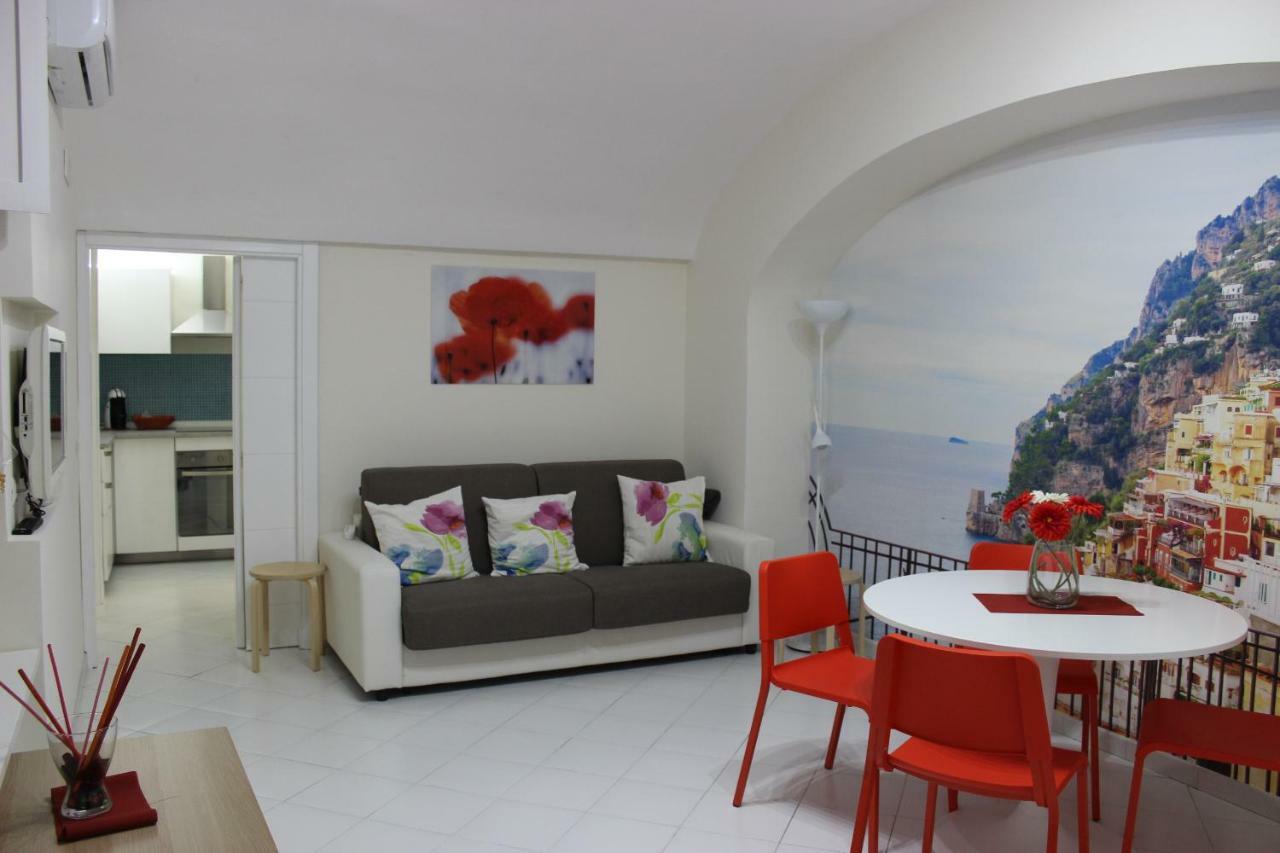 Napoli A Chiaia Apartment Ngoại thất bức ảnh